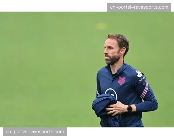 英足总就经纪人违规接触青年球员事件展开调查，涉及“压迫型”苗子